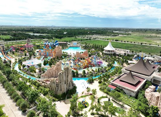 cambodia/phnom-penh/landmark/garden-city-water-park