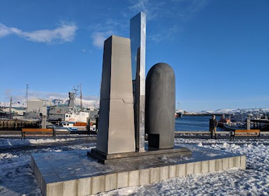 iceland/keflavik/landmark/eve-online-monument