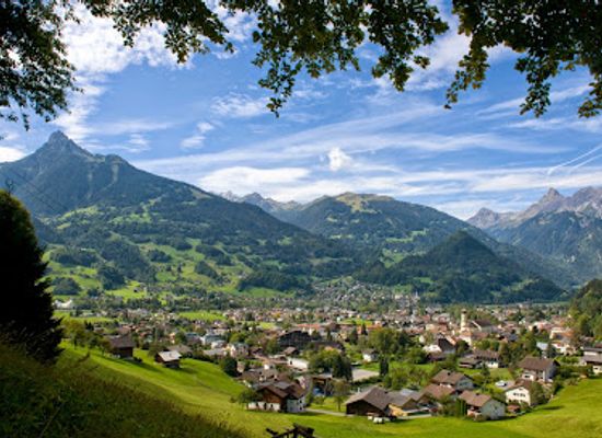 austria/montafon/landmark/tourismusinformation-schruns-montafon-tourismus