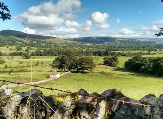 united-kingdom/peak-district/attraction/treak-cliff-cavern-2