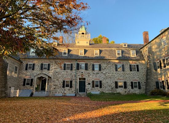 pennsylvania/lehigh-valley/landmark/bell-house