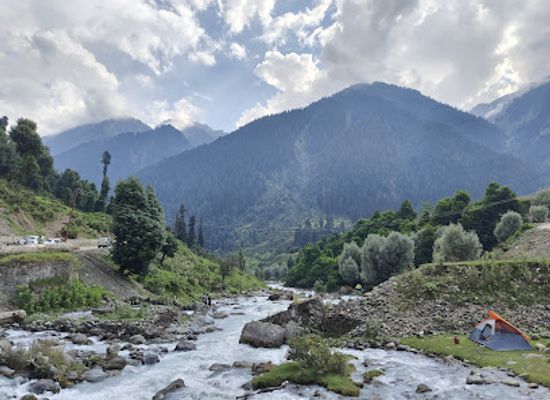 india/pahalgam/landmark/overa-aru-wildlife-sanctuary