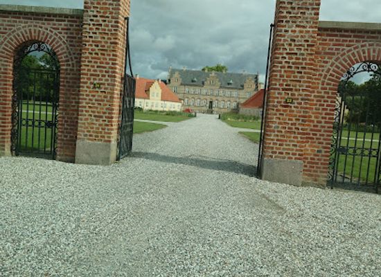 denmark/lolland/attraction/lungholm