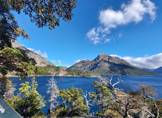 argentina/patagonia/landmark/parque-nahuelito