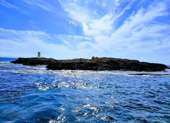 israel/rosh-hanikra/landmark/hof-island-reserve-rosh-hanikra
