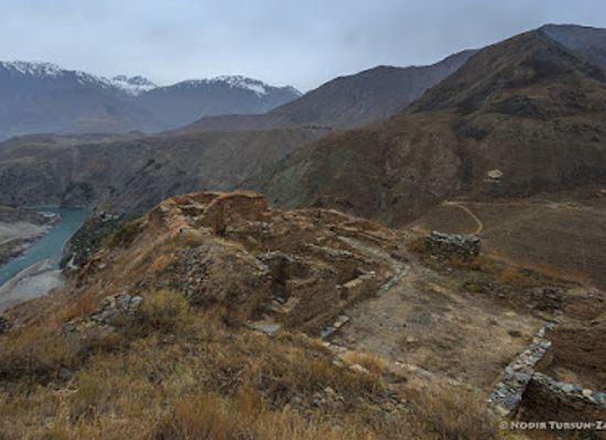 tajikistan/zarafshan-valley/landmark/castle-karon