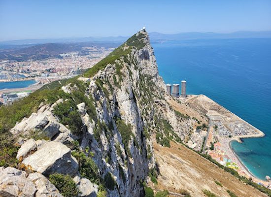 gibraltar/upper-rock-nature-reserve/landmark/skywalk-gibraltar