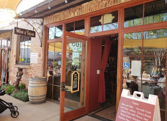 california/livermore/landmark/swirl-on-the-square-inc