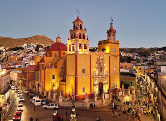 mexico/guanajuato/landmark/las-letras-de-guanajuato