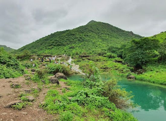 oman/dhofar-region/landmark/ain-sahlounout