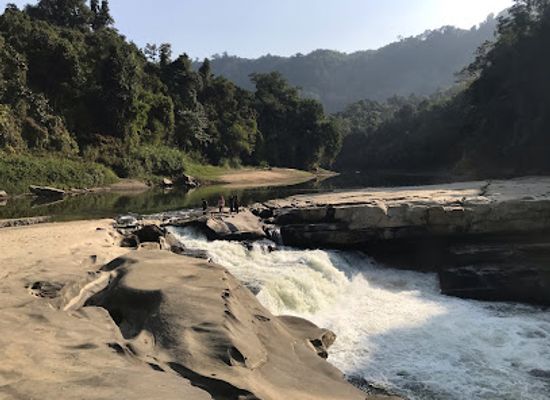 india/northeast-india/landmark/barak-waterfall