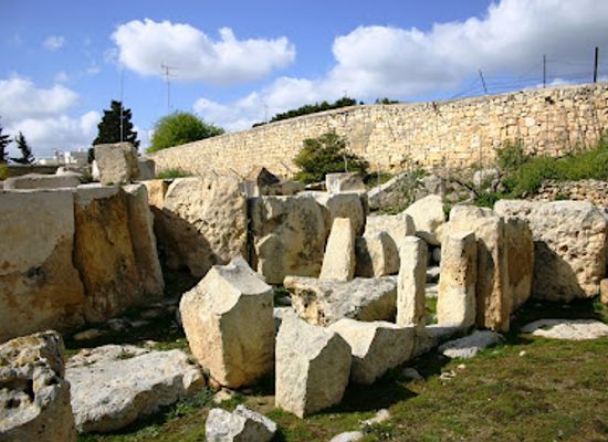 malta/gharb/landmark/tarxien-temples