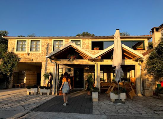 croatia/dalmatia/landmark/opg-sime-skaulj