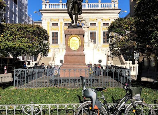 germany/leipzig/zentrum-nord/landmark/statue-of-goethe