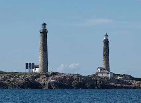 new-hampshire/seacoast/landmark/cape-ann-light-station
