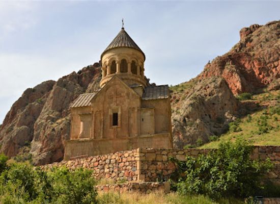 armenia/noravank-monastery/landmark/st-astvatzatzin