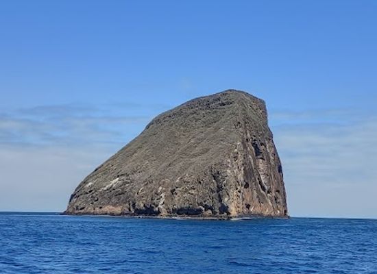 ecuador/galapagos-islands/landmark/pinzon-island