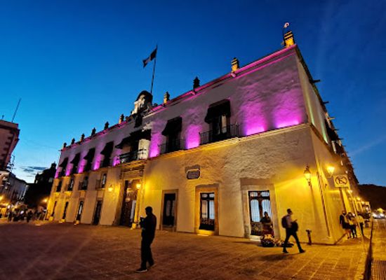 mexico/queretaro/centro-historico/landmark/guia-de-turistas-de-la-ciudad-de-queretaro
