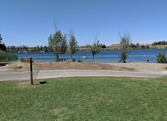 california/pleasanton/landmark/shadow-cliffs-regional-recreation-area