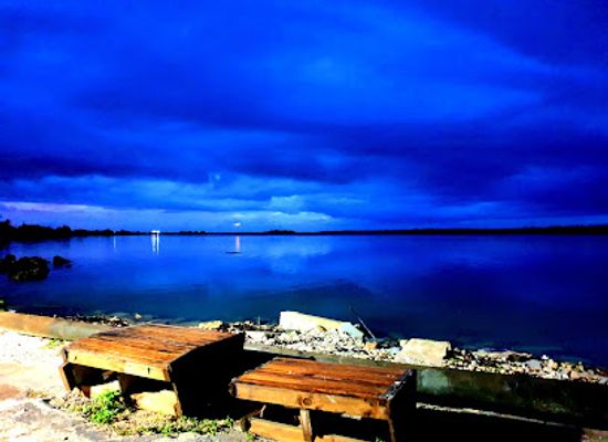 tonga/nuku-alofa/landmark/12-seafood-restaurants