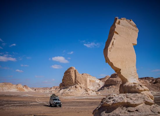 egypt/white-desert-national-park/landmark/white-desert-camping