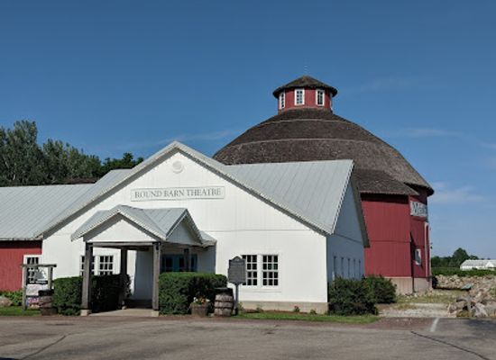 indiana/michiana/landmark/the-barns-at-nappanee