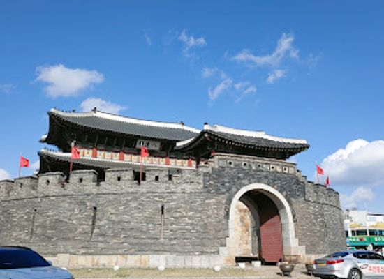 south-korea/suwon/landmark/paldalmun-paldal-gate