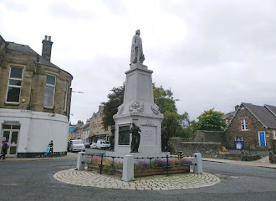 united-kingdom/scotland/landmark/mungo-park-monument