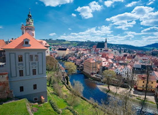 czechia/bohemia/landmark/state-castle-and-chateau-cesky-krumlov