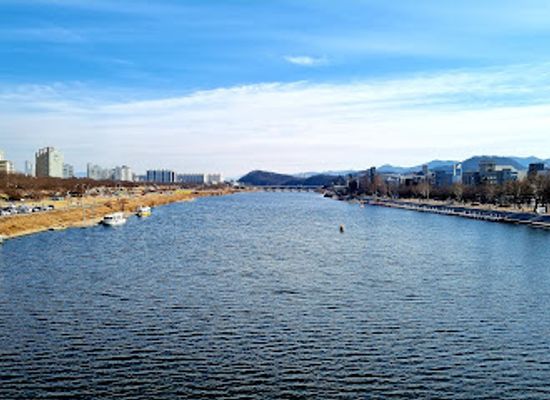 south-korea/daegu/landmark/dongchon-recreation-area