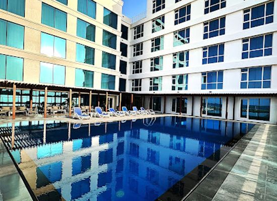 oman/ash-sharqiyah-south-governorate/landmark/sur-grand-hotel