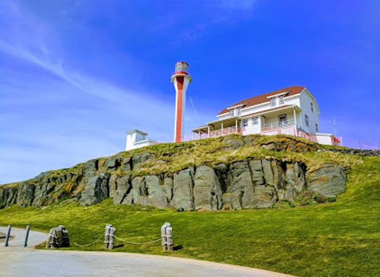 canada/maritimes/landmark/cape-forchu-lighthouse
