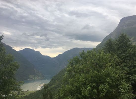 norway/geirangerfjord/landmark/grinddalsfossen