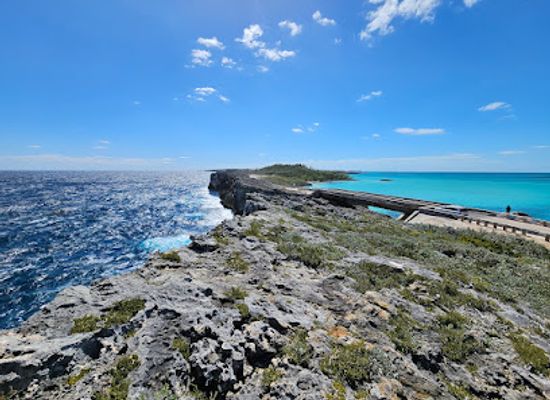 the-bahamas/andros-town/landmark/glass-window-bridge