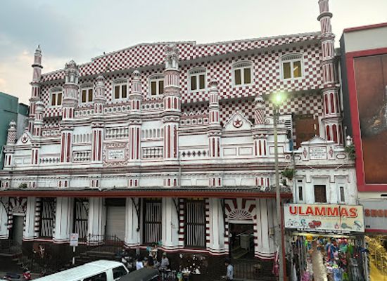sri-lanka/kandy/landmark/red-mosque-of-kandy