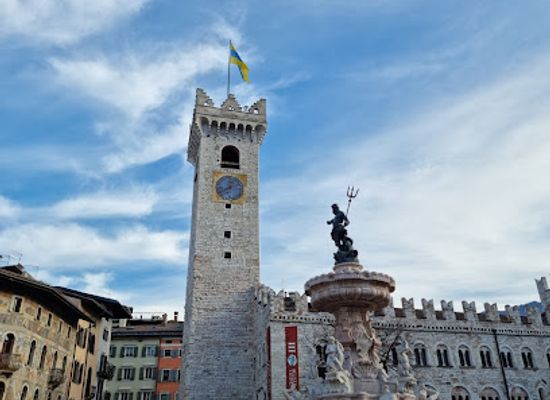italy/trentino-alto-adige/landmark/piazza-del-duomo-di-trento