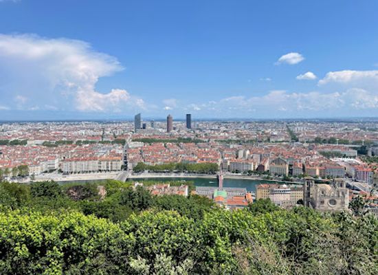 france/lyon/landmark/parc-des-hauteurs