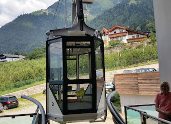 italy/alto-adige/landmark/seilbahn-hochmuth