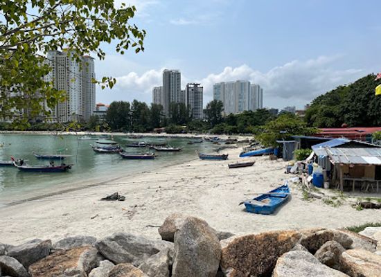 malaysia/penang/landmark/pantai-beach