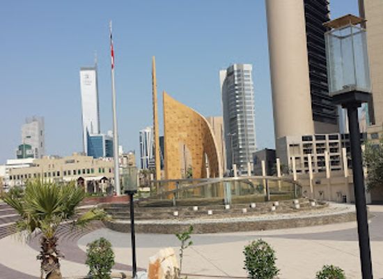 kuwait/kuwait-city/fahaheel/landmark/safat-square