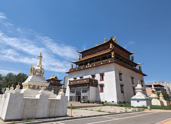 mongolia/kherlen-river-basin/landmark/gandantegchinlen-monastery