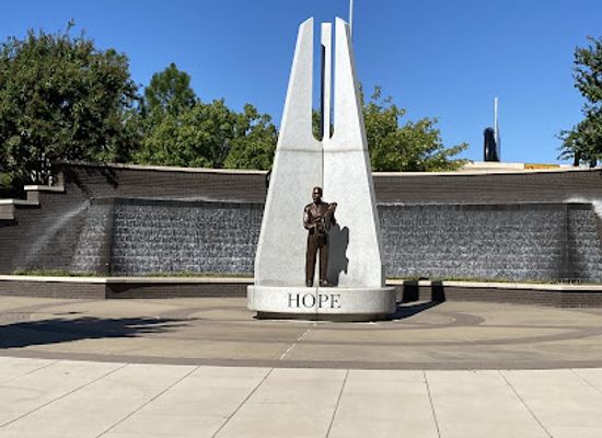 oklahoma/tulsa/landmark/tours-of-tulsa