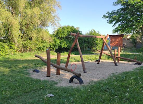 czechia/brno/brno-cernovice/landmark/cernovicky-park