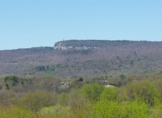 new-york/hunter-mountain/landmark/historic-huguenot-street