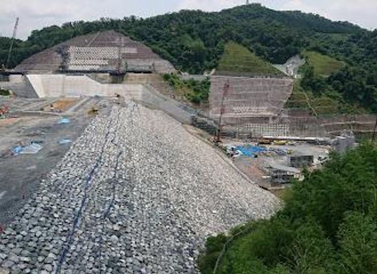 japan/osaka/landmark/aigawa-dam