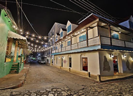 guatemala/flores/landmark/hotel-isla-de-flores