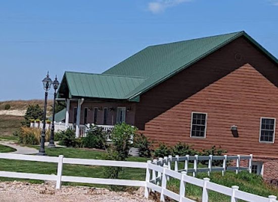 nebraska/southwest-nebraska/landmark/feather-river-vineyards