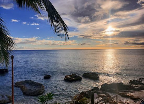 puerto-rico/rincon/landmark/la-cueva-del-burro