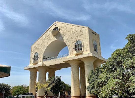 the-gambia/farafenni/landmark/arch-22