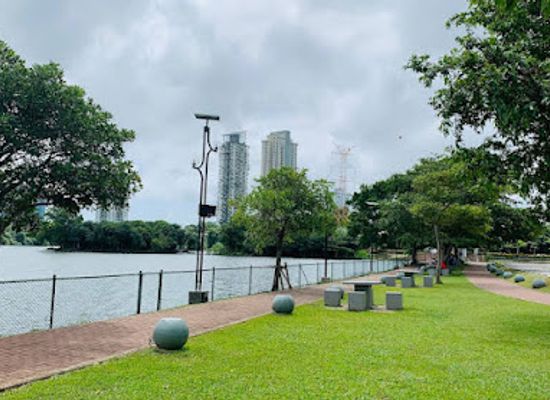 sri-lanka/wet-zone/landmark/diyatha-uyana